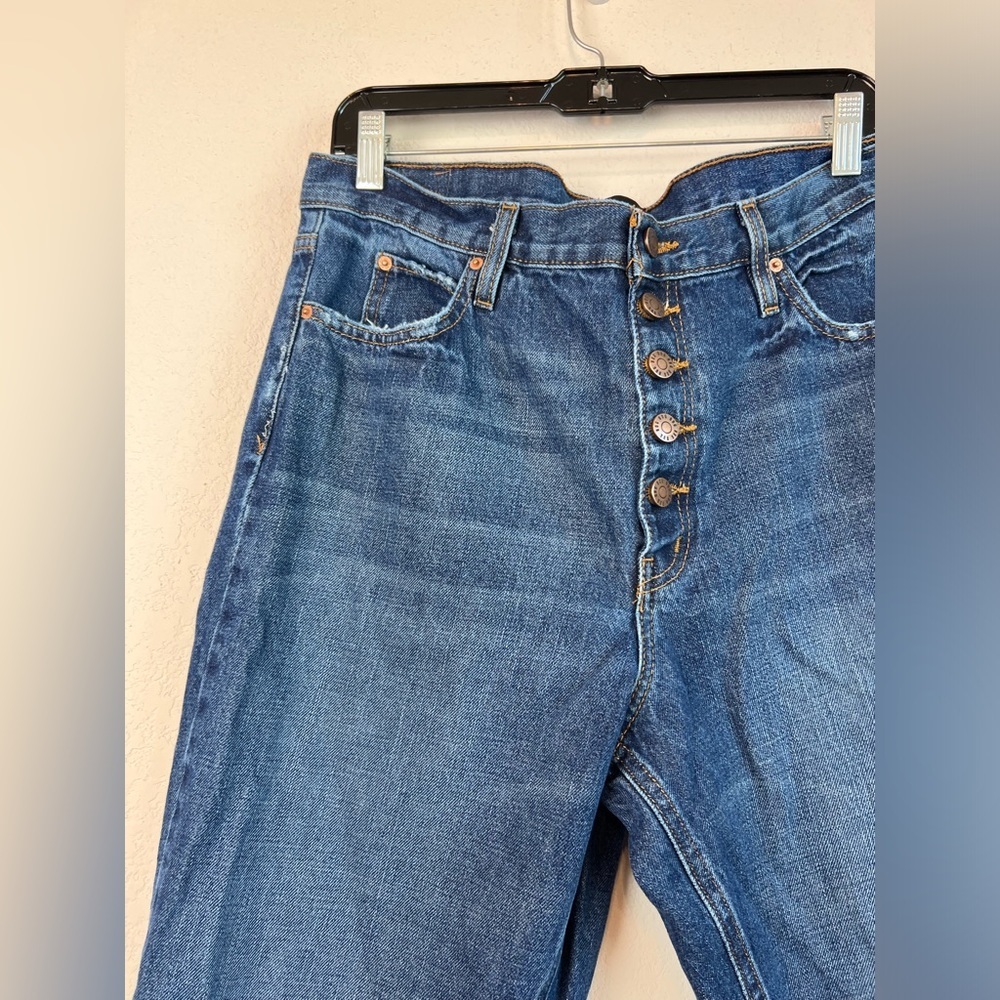 BDG Vintage Boot Cut Button Fly Cropped Jeans Size 32 - Picture 2 of 10